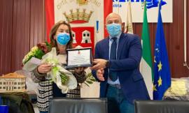 Camerino, la segretaria comunale Alessandra Secondari va in pensione: il saluto del Consiglio