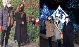 Macerata, i bambini portano il Natale nei giardini delle scuole: inaugurate luci e addobbi