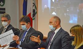Marche, quasi 9 milioni per le imprese colpite dal Covid: fondi anche per cultura e spettacolo