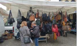 Macerata, niente bancarelle il 6 gennaio: annullato il mercato settimanale causa Covid