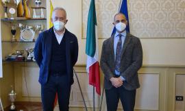 Civitanova, il sindaco accoglie il nuovo Commissario Fabio Mazza