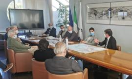 Civitanova, il Comune programma lo sviluppo dell'area portuale: incontro con Acquaroli