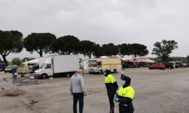 Macerata, il bilancio della Polizia Locale tra controlli anti-Covid e multe: aumentano in città i TSO