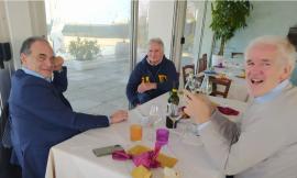 Una giornata 'gialla' riavvicina anche i più distanti: Enrico Brizioli e Andrea Angeli si ritrovano a tavola