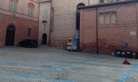 Tolentino, il Partito Comunista contro il piano parcheggi: "penalizza le attività commerciali"