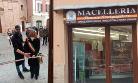 Montefano, il coraggio di rilanciare: per la Macelleria “Da Simone” nuova location in piazza