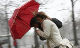 Vento forte e temperature giù sui settori montani: allerta meteo della Protezione Civile