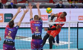 Champions - per la Lube primo posto del girone ancora appeso a un filo: Perugia vince in 3 set