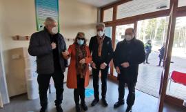 Macerata, al via la maratona vaccinale per gli over 80: quasi 6 mila gli anziani già prenotati