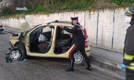 Macerata, provoca incidente in via dei Velini: conducente senza patente e sotto l'effetto di alcol e droga