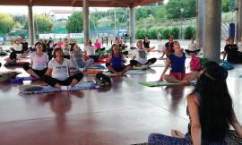 Treia e Pioraco tra yoga e scacchi: oltre 40 partecipanti al progetto “Il valore sociale dello sport”