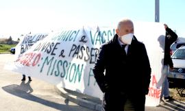 Saltamartini: "Dal 19 aprile vaccini per i caregiver, dosi per categoria 60-70 anni all'inizio di maggio"