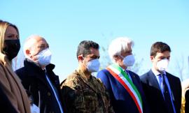 Macerata, il Generale Figliuolo mette in moto il nuovo hub vaccinale 'da 1500 dosi al giorno' (FOTO)