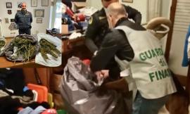 Civitanova, blitz antidroga della Guardia di Finanza: un arresto e due denunciati