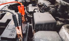 Cosa fare se la batteria della propria auto si scarica