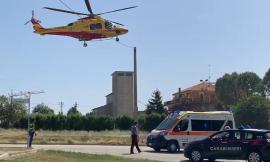 Montecosaro, cade da circa tre metri: uomo soccorso in eliambulanza (FOTO)