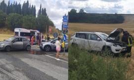 Tolentino, carambola fra tre auto allo svincolo per la superstrada: soccorsi sul posto e traffico in tilt (FOTO)