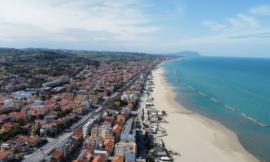 Civitanova, scogliere sul lungomare nord: interventi per 67 mila euro