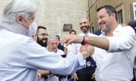 Salvini a Macerata: "Green pass inutile". Sulle discoteche: "c'è qualcuno che odia i giovani" (Foto e Video)