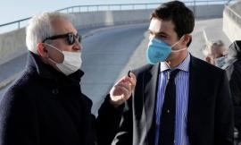 Marche, il presidente Acquaroli riceve la prima dose di vaccino a Civitanova
