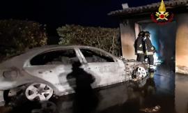 San Severino, auto prende fuoco nel garage: tanta paura, ma nessun ferito