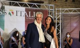 Macerata, assegnato il titolo di Miss Eleganza Marche: vince la 19enne Milena Masci (FOTO)