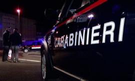 Ussita, in auto e in casa spuntano droghe e armi: arrestato 34enne