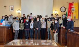 Civitanova, studenti del progetto Erasmus a "lezione" in Comune
