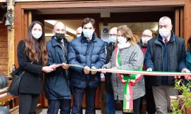 Terremoto Ussita, Acquaroli al taglio del nastro della Casa Ruggeri. "Diamo tempi certi sulla ricostruzione"
