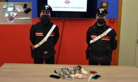 Civitanova, pusher pedinato per giorni e arrestato: nascondeva droga in due appartamenti