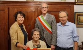 Corridonia festeggia una nuova centenaria: a spegnere le candeline è Delia Pietrella