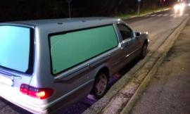 Macerata, in giro alle 5 del mattino alla guida di un carro funebre: mezzo sequestrato