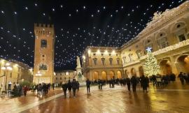 Christmas Bonus, Compra e Vinci Card: Recanati "Entra nell'Infinito"