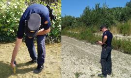 Un tratto del fiume Chienti in secca: i dirigenti di due aziende rischiano fino a 7 anni di carcere
