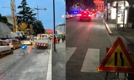 Macerata, avvallamento in viale Trieste: un tratto di strada ristretto a una sola corsia (FOTO)