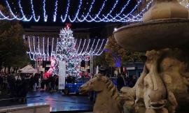 I mercatini di Natale nel mirino di una banda di baby teppisti: si sfidano a chi ruba più gadget