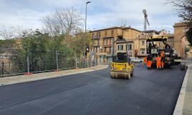 Recanati, conclusi i lavori al Colle dell'Infinito: "Si ritorna al doppio senso di marcia"