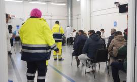 Civitanova, nuovo Open Day all'hub vaccinale ma è solo 'parziale': 300 dosi per i non prenotati