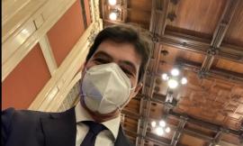 Elezioni Quirinale - Acquaroli, selfie dopo il primo scrutinio: "Emozione molto forte"