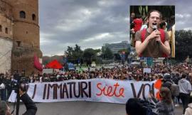 Scuola, la rabbia degli studenti. “Protestiamo contro un Governo che si è dimenticato di noi” (FOTO)