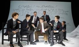 Tolentino, dal cinema al teatro: "L'Attimo fuggente" in scena al Vaccaj con Ettore Bassi