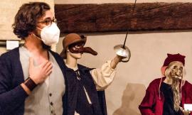 Arlecchino, Pantalone e Brighella: maschere in mostra a Potenza Picena