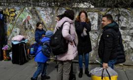 Ucraina, arrivo graduale di profughi nelle Marche: "Chi vorrà potrà vaccinarsi gratis"
