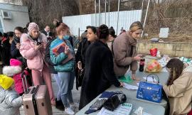 Ucraina, oltre 3600 profughi arrivati nelle Marche: bus gratuiti per chi non ha un mezzo