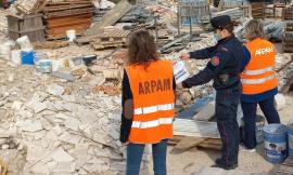 Civitanova, discarica a cielo aperto nei pressi delle abitazioni: denunciato responsabile ditta edile
