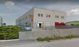 Tolentino, marcia silenziosa studenti. La risposta della Giunta Pezzanesi: nuovo asfalto in via Ficili