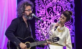 Musicultura,  Amara e Cristicchi incantano il "Persiani": Mariella Nava a sorpresa al Festival