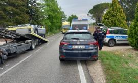 Treia, suv tampona pulmino della scuola: soccorsa una bimba di 9 anni (FOTO)