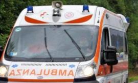 Treia, auto contro palo. La carambola coinvolge una seconda vettura: due feriti in ospedale
