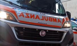Gagliole, perde il controllo della moto e finisce in una scarpata: un uomo a Torrette